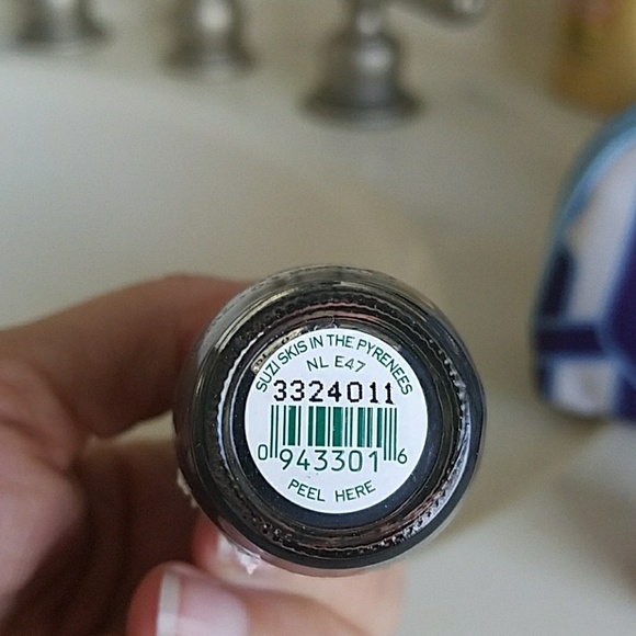 Set of 4 OPI nailpolish - Picture 4 of 5